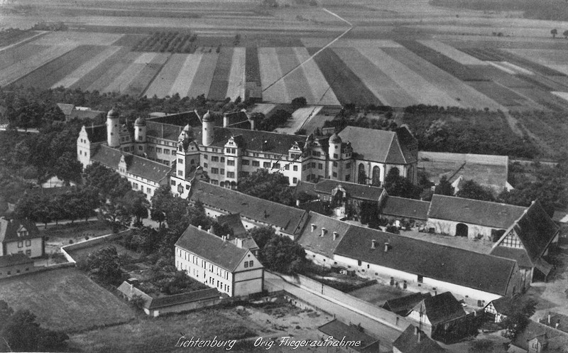 Luftbild des Schlosskomplexes Lichtenburg, Aufnahme 1937 